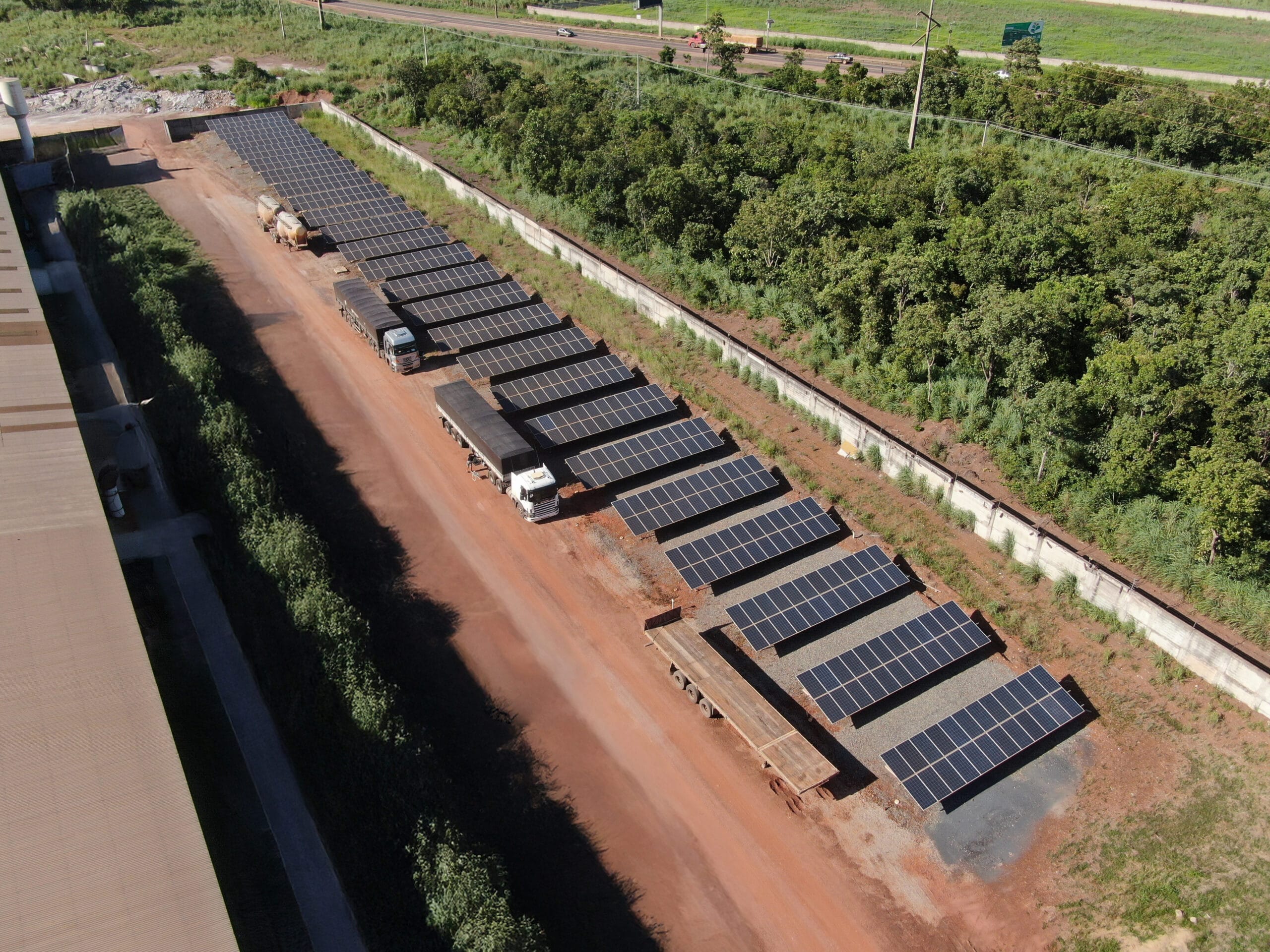 Energia solar na fábrica Premoldados Zortéa em Várzea Grande/MT